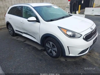 KIA KIA NIRO LX