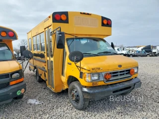 FORD ECONOLINE E350 SUPER DUTY CUTAWAY VAN