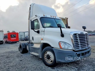 FREIGHTLINER CASCADIA 1