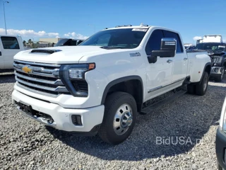 CHEVROLET SILVERADO K3500 HIGH COUNTRY