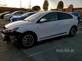 HYUNDAI IONIQ SE