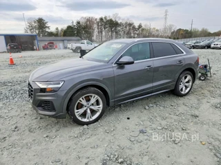 AUDI Q8 PREMIUM