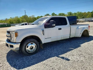 FORD F350 SUPER DUTY