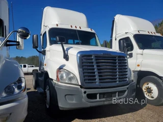 FREIGHTLINER CASCADIA 125