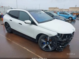 BMW IX XDRIVE50