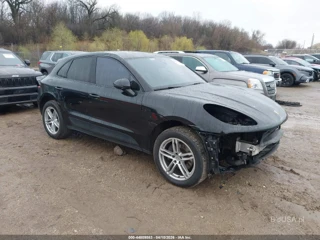 PORSCHE PORSCHE MACAN