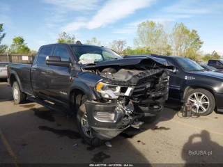 RAM RAM 3500 TRADESMAN  4X4 8' BOX