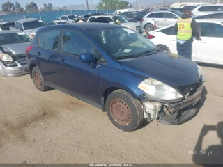 NISSAN NISSAN VERSA 1.8S