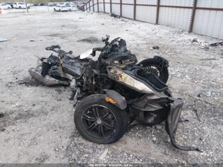 CAN-AM CAN-AM SPYDER ROADSTER RT-LTD