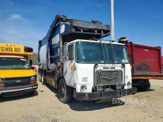 AUTOCAR LLC XPEDITOR