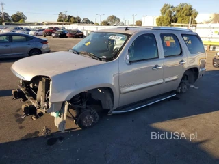 GMC YUKON DENALI