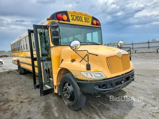 IC CORPORATION SCHOOL BUS