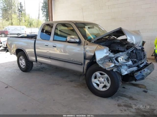 TOYOTA TOYOTA TUNDRA ACCESS CAB SR5