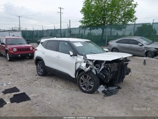 KIA KIA SELTOS LX