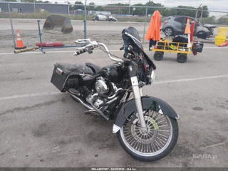 HARLEY-DAVIDSON HARLEY-DAVIDSON FLHT CLASSIC