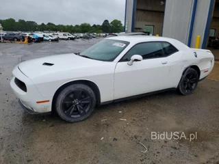 DODGE CHALLENGER SXT