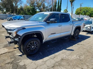 TOYOTA TUNDRA LIMITED