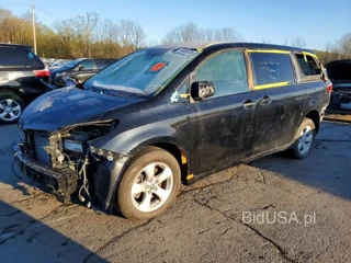 TOYOTA SIENNA L