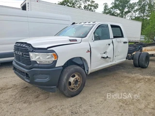 RAM 3500 TRADESMAN