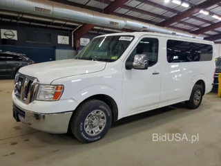 NISSAN NV 3500 HD S