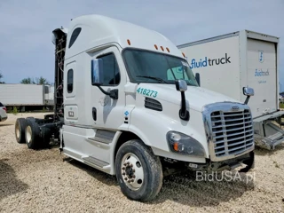 FREIGHTLINER CASCADIA 113