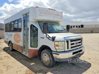 FORD ECONOLINE E350 SUPER DUTY VAN