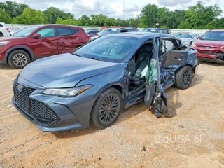 TOYOTA AVALON XSE