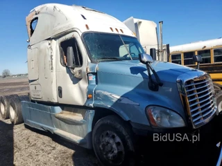 FREIGHTLINER CASCADIA 125