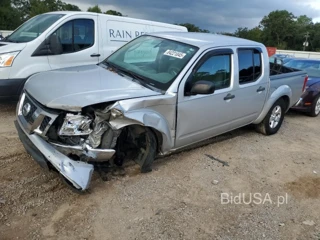 NISSAN FRONTIER CREW CAB SE