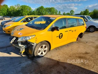 TOYOTA SIENNA L 7-PASSENGER