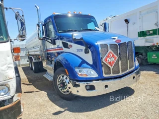 PETERBILT 579