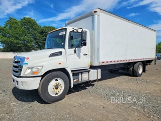 HINO 268A