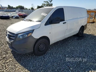 MERCEDES-BENZ METRIS