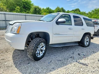 GMC YUKON DENALI