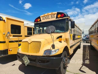 IC CORPORATION SCHOOL BUS