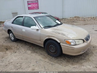 TOYOTA TOYOTA CAMRY CE