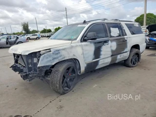 CADILLAC ESCALADE ESV LUXURY