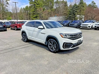 VOLKSWAGEN ATLAS CROSS SPORT SEL R-LINE
