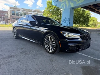 BMW 750I XDRIVE