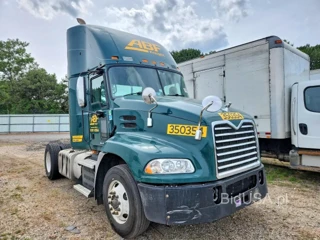 MACK CX600