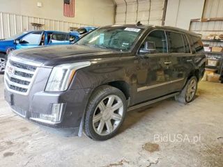 CADILLAC ESCALADE PREMIUM LUXURY