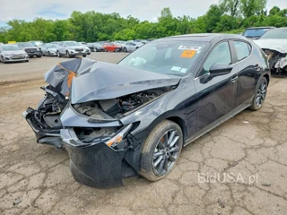 MAZDA 3 PREFERRED