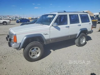JEEP CHEROKEE LAREDO