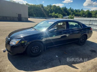 TOYOTA AVALON XL