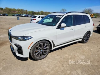 BMW X7 M50I