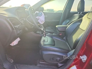JEEP CHEROKEE LATITUDE PLUS