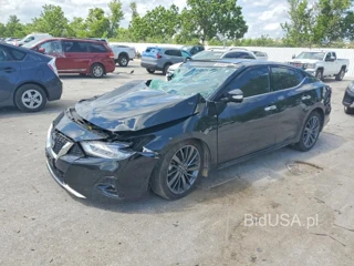 NISSAN MAXIMA PLATINUM