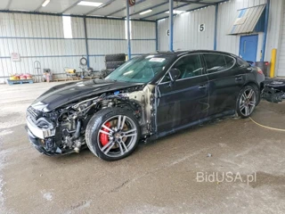 PORSCHE PANAMERA TURBO
