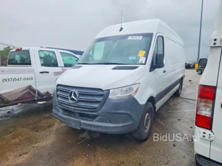 MERCEDES-BENZ SPRINTER 2500