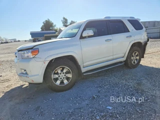 TOYOTA 4RUNNER SR5